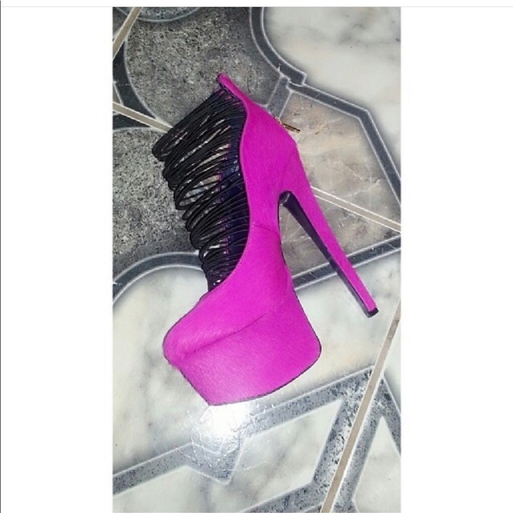 Pink London Trash Ceres Brand New